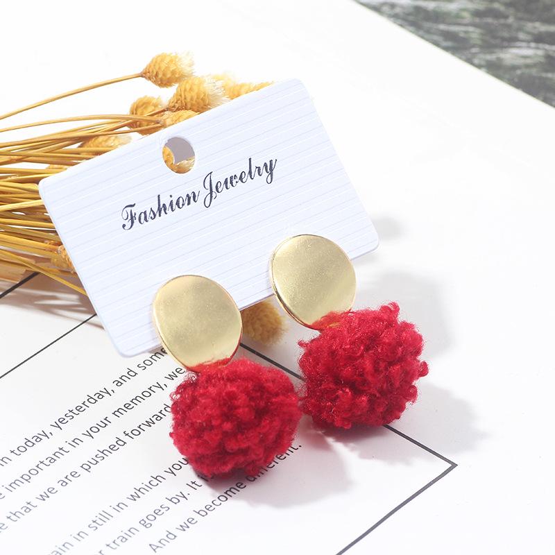 Fashion Creative Hairball Stud Earrings, Simple And Cute Rolled Lamb Teddy Wool Earrings