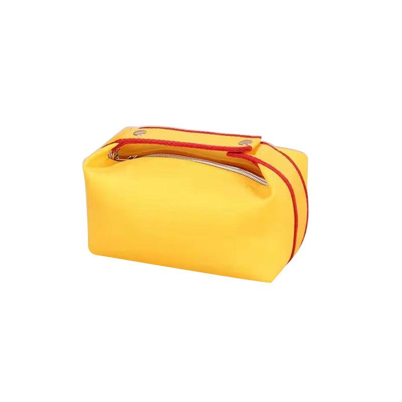 Large Capacity Makeup Bag Fashion Portable Travel Storage Cosmetic Cases Zipper Solid Color High-Value Handheld