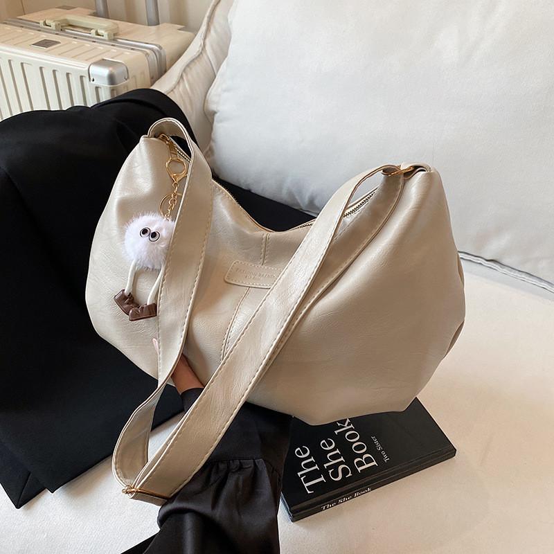 Fashionable Womens Pu Tote Bag With Stitching Details For Daily Use