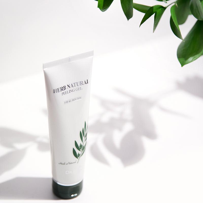 Dr.Pepti Натуральный пилинг-гель с травами 130 мл