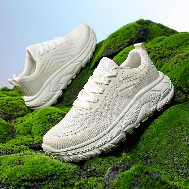 Fashion Snowboard Boots Furry Tens Casual Men's Shoes Brands Men's Demi-season Sneakers Sport Different Famous Imported High End