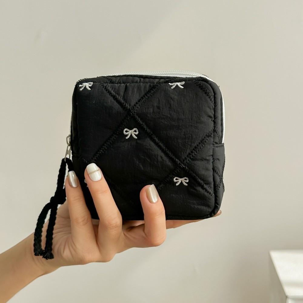 Quilted Toiletry Bag Multi-functional Sanitary Napkin Storage Bag Coquette Bow Cosmetic Bag  Trave