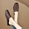 Женские мюли с закрытым носком, сандалии, новая кожаная обувь для женщин, модные современные шлепанцы, слайды, женская обувь с открытым носком и низким каблуком