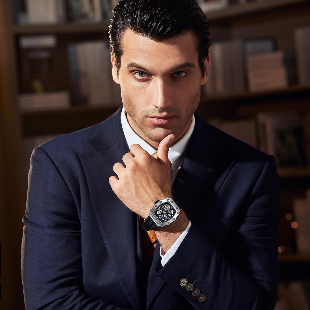 TSAR BOMBA Часы Business 50M Водонепроницаемые скелетонированные часы Стильные наручные часы из нержавеющей стали с циферблатом Tonneau для мужчин Светящийся японский механизм черного цвета