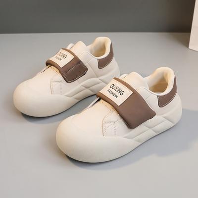 Новые вулканизированные туфли для женщин, кроссовки, весна 2024, низкие женские туфли на платформе, модные, удобные, студенческие, черные туфли для женщин