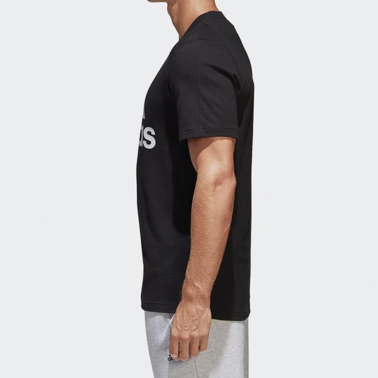 adidas Футболка мужская спортивная с коротким рукавом и круглым вырезом, с логотипом, черная, CD4864