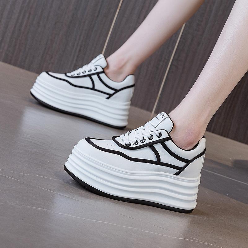Модные 8 см Модные кроссовки на платформе Женские Весенне-осенние Удобные С круглым носком На шнуровке На толстой подошве Черные Белые Повседневные Спортивные туфли