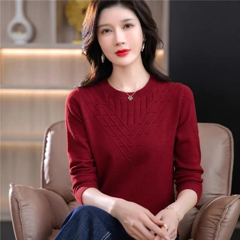 Women's Knitted Sweater Top with Autumn and Winter Long SleevesLoose Oversized Slimming Sweater with Low Round Neck