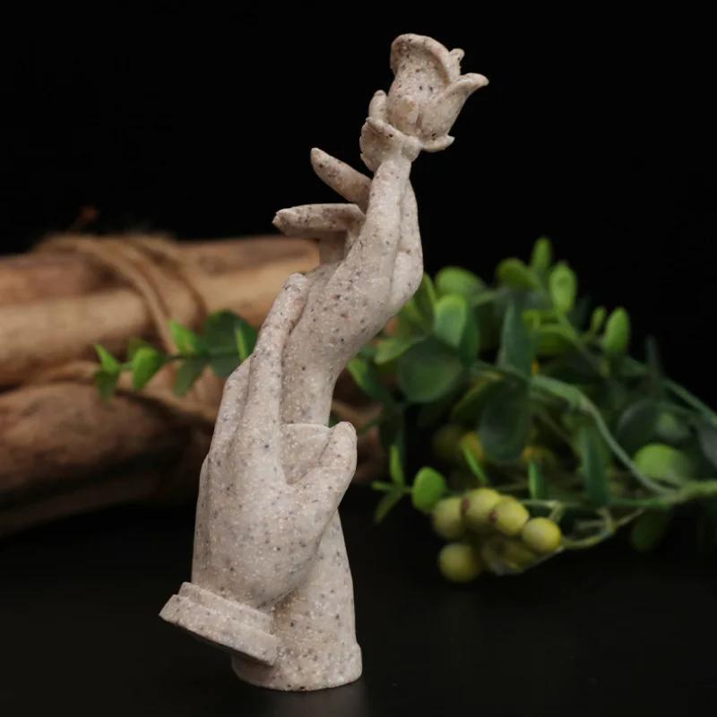 Украшение дома, скульптура из смолы, статуя, гостиная, винный шкаф, современная мода, ручные украшения в виде роз, золотые поделки, подарок