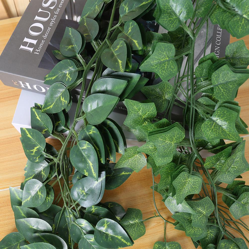 Green Rattan Leaf Décor: Faux Vine for Water Pipe Coverage