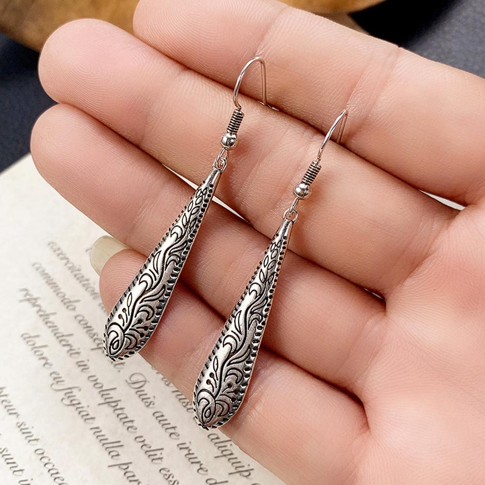 Новые длинные висячие серьги в форме капли воды с резным узором для женщин, металлические антисеребряные винтажные серьги, ювелирные изделия