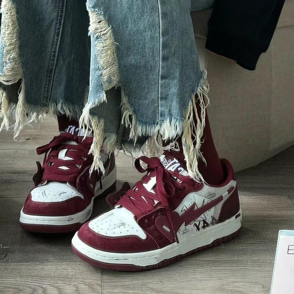 Internet Celebrity Board Shoes Women's New Guochao Soft Sole Heightening Breathable Red Shoes Factory Versatile Casual Sports Shoes