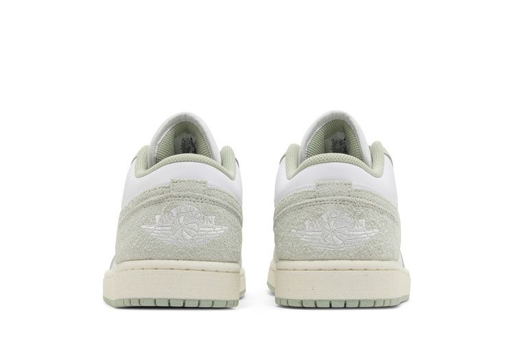 Jordan 1 Low SE Seafoam