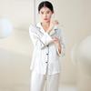 Yuyue Women's Long-Sleeved Mulberry Silk Pajamas: Breathable and Loose-Fitting Sleepwear for Spring and Summer.