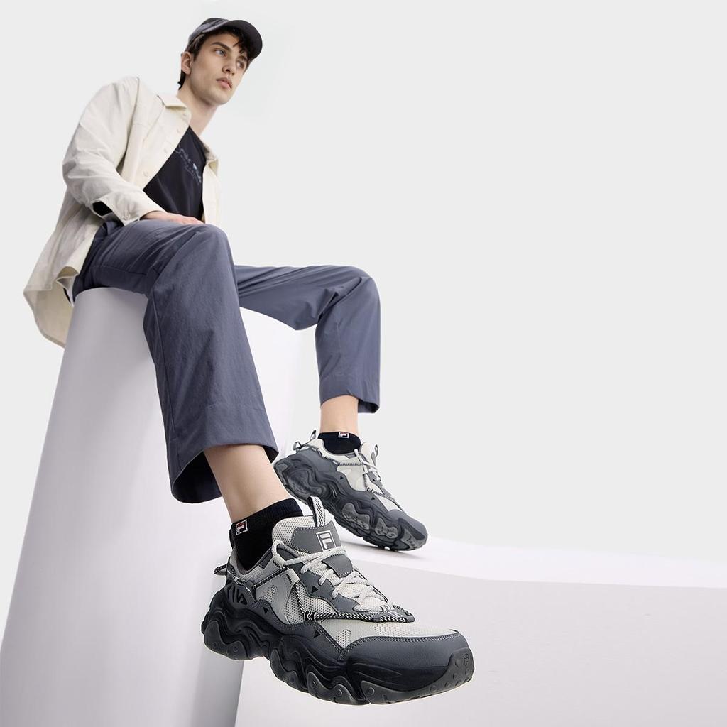 Fila Fluid 5 Кошачья лапка 5 Толстая подошва Мода Увеличение роста Универсальные Низкие кеды Повседневная обувь Мужские кроссовки Серый F12M432101FPA