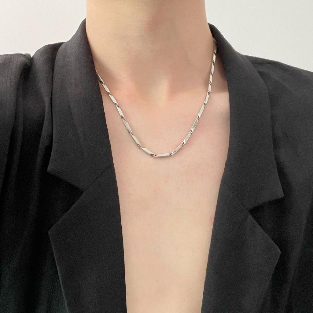 Personality Titanium Steel Non Fading Diamond Necklace for Men Trendy Fashion Clavicle Chain Women Wearing Versatile Collarbone Chains Jewelry