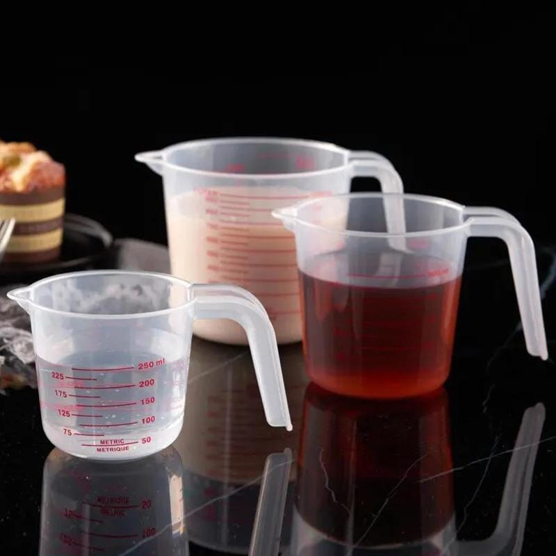 Plastic Transparent Graduated Measures Cup Household Kitchen Baking Measuring Tool Set Handle Design Cups Baking Cold Water Kettle Beaker