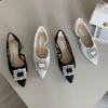 Мода Острый носок 2024 Новые поступления Женские лоферы Туфли Повседневные шлепанцы Мюли Черные/белые балетки со стразами и пряжкой