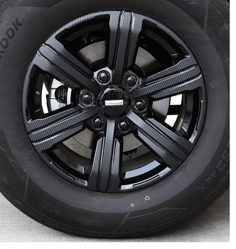 Декоративные наклейки на колеса и кузов Tank 300 из углеродного волокна