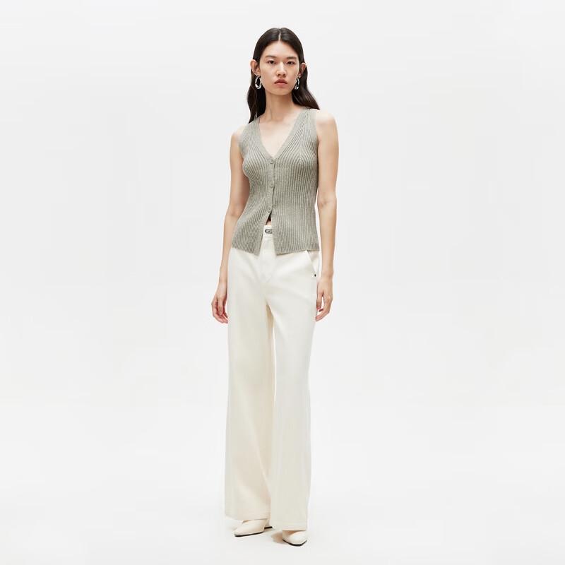 VEROMODA Women's V-Neck Button-Front Knitted Vest