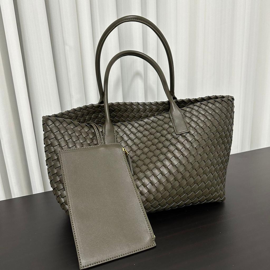 Новая ручная одноплечевая кожаная плетеная женская сумка-тоут, большая вместимость, повседневная плетеная сумка для овощей