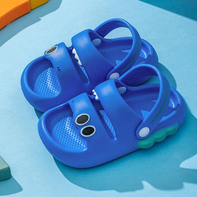 Динозавр классные тапочки мальчики и девочки летние новые пляжные туфли милые мультяшные одноклассники с мягкой подошвой дырявые туфли для мальчиков и девочек