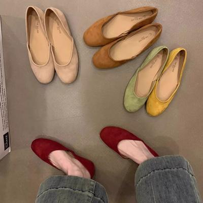 Корейская версия универсальных замшевых женских туфель с плоской подошвой и неглубоким горлом и круглой головкой, с одной педалью, для женщин, для нежного вечернего ветерка, не дающих ногам устать