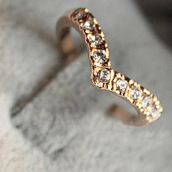 Кольцо V-образное элегантное женское кольцо на палец со стразами