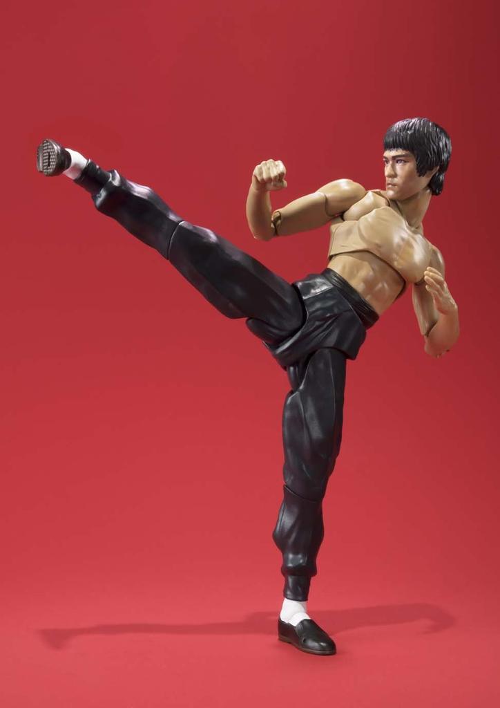 TAMASHII NATIONS Брюс Ли примерно 140 мм окрашенная подвижная фигурка SHFiguarts ABS&PVC