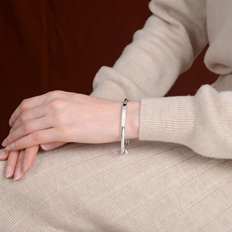 S999 Chinese Zodiac Tiger Sterling Silver Simple Stroke Bracelet with A Fashionable and Personalized Parent-child Style