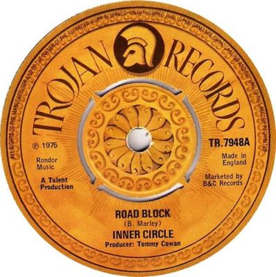 7-дюймовая пластинка INNER CIRCLE - Road Block / Forward Jah Jah Childr TR7948 Trojan Records 1975 UK Регги, Ска и Даб Б/У