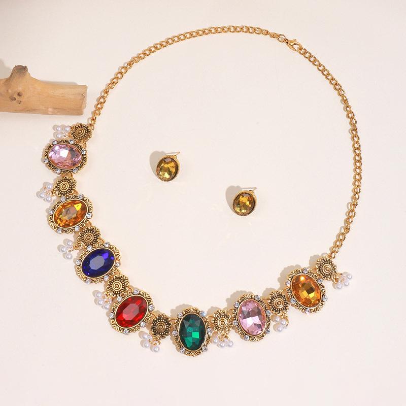 Винтажная ниша, мода, подвеска со стразами в виде капли воды, ожерелье, серьги, серьги-гвоздики, костюм для женщин