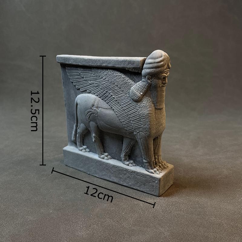 Mythical Creatures Winged Bull Plaster Statue Crafts Desk Decoration Creative Artwork Winged Bull Sculpture Room Aesthetic Decor