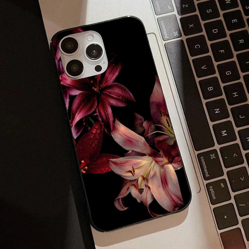 Элегантный чехол с изображением красной лилии для iPhone 16E 16 15 14 13 12 17 Air 11 Pro Max XS XR X 7 8 15 16 Plus SE. Мягкий чехол.