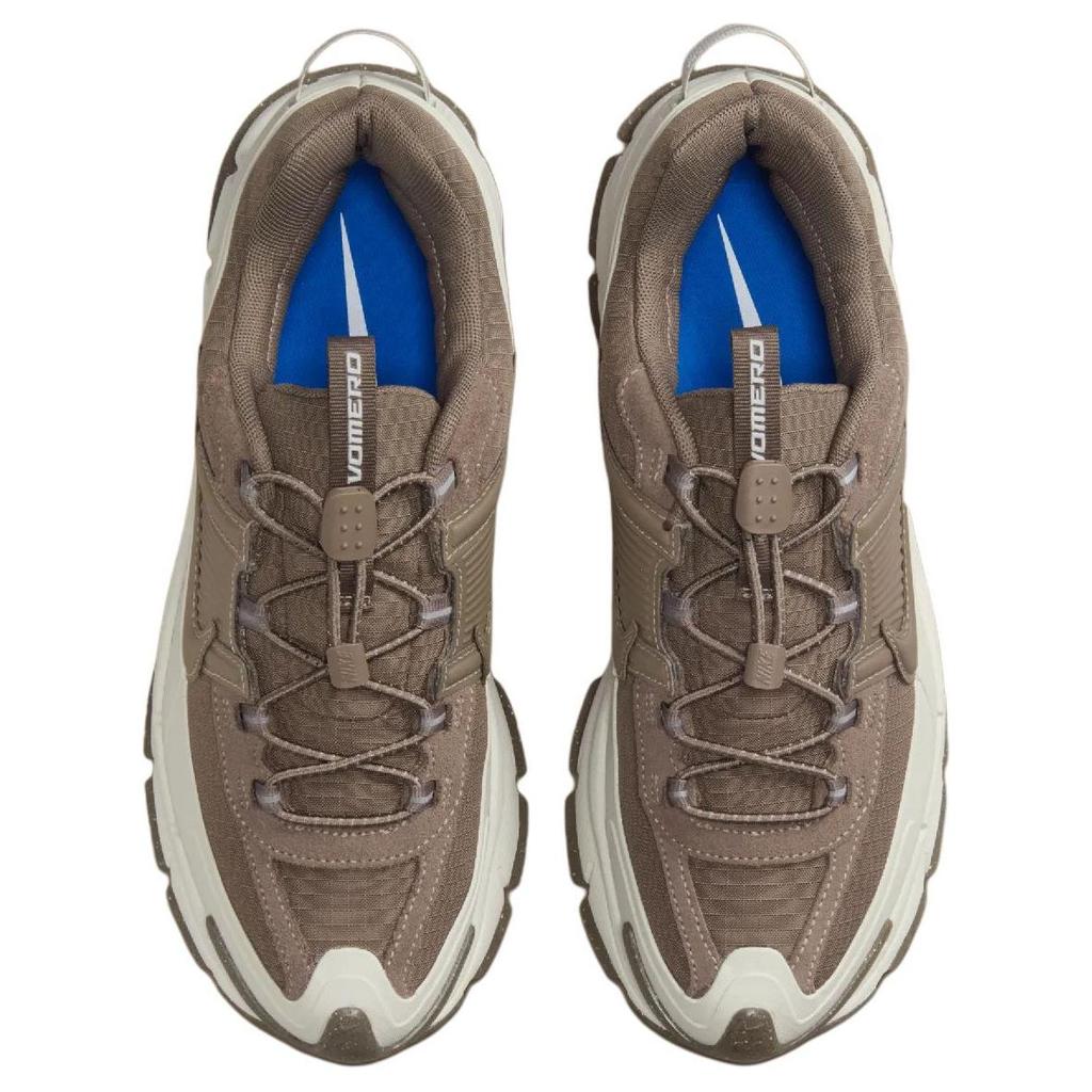 Nike Zoom Vomero Roam Light Bone Mink Brown Женские кроссовки Court-Purple Gum-Dark-Brown HQ2181-006
