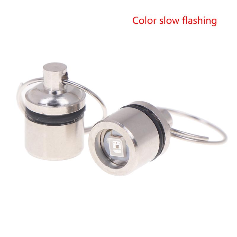 2Pcs Mini Led Light Key Chain Luminated Keyring Pendant Colorful Mini Electronic Light Keyring Flashlight Lamp Keychain