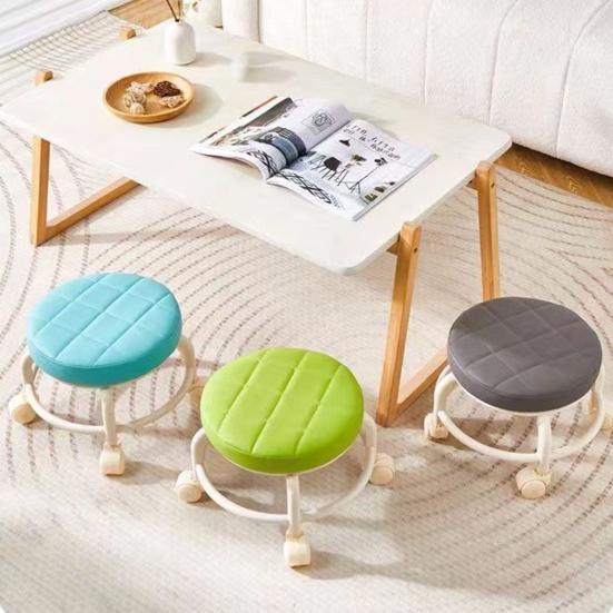 Низкий стул на колесиках с поворотными на 360 градусов колесами, подушка из искусственной кожи, сиденье на роликах