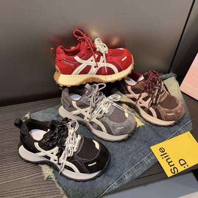 2025 новые матовые мягкие кожаные цветные шнурованные туфли на платформе-маффине с маленькой талией, спортивные туфли, папины кроссовки, повседневная обувь, женская обувь