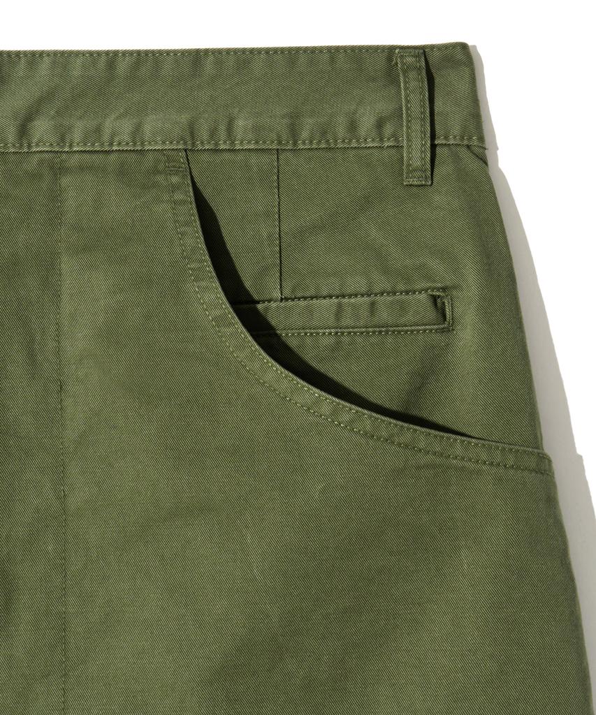 ANNOT Washed Office Hiker Shorts Olive