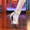 Модная женская обувь 2025 Лето Новые Полые Дышащие Тонкие Римские Сандалии Модные Универсальные Толстая Подошва Увеличивающие Рост Крутые Ботинки Женские