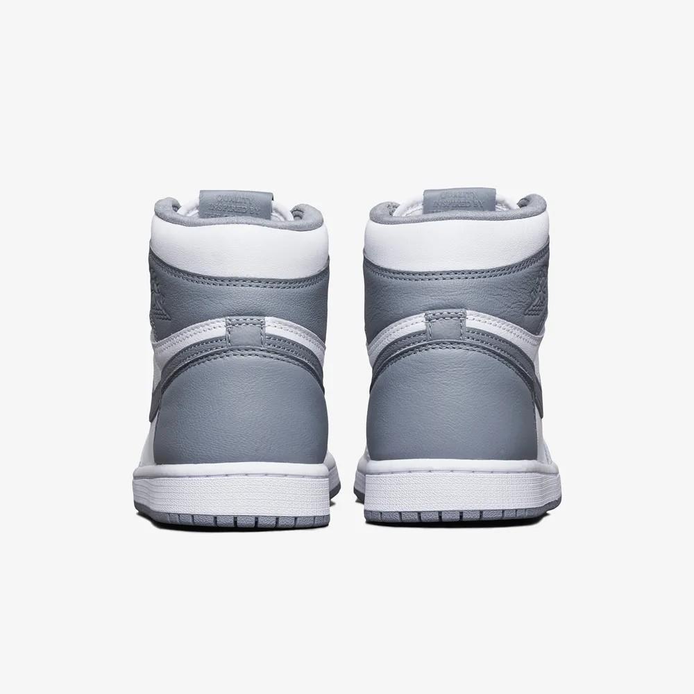 Jordan 1 Retro High OG Stealth 555088-037