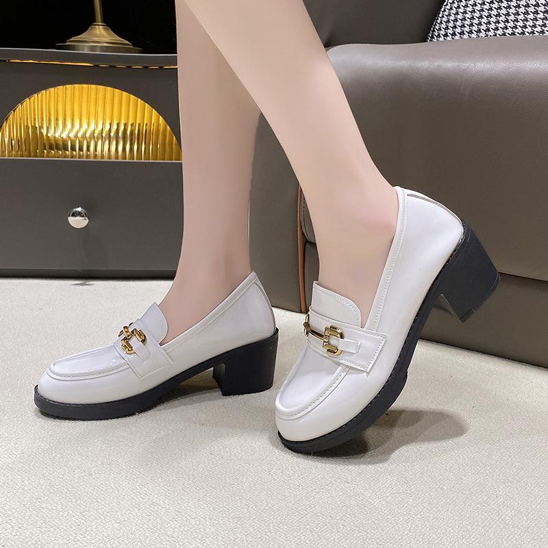 Новые туфли для женщин, модные на открытом воздухе, с круглым носком, однотонные, толстые, износостойкие, женские туфли Zapatos Para Mujeres