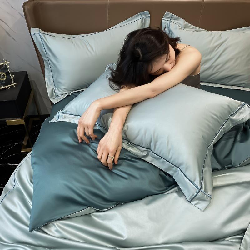 Four-piece Set of Pure Cotton Bedding Light Luxury Skin-friendly and Breathable Washed Sheets Quilt Covers Pillowcases