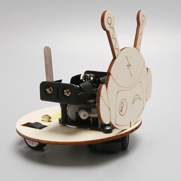 Obstacle Avoidance Robot Technology Small Production Children's Science Experiment Toys Students DIY Handmade Invention Material Package