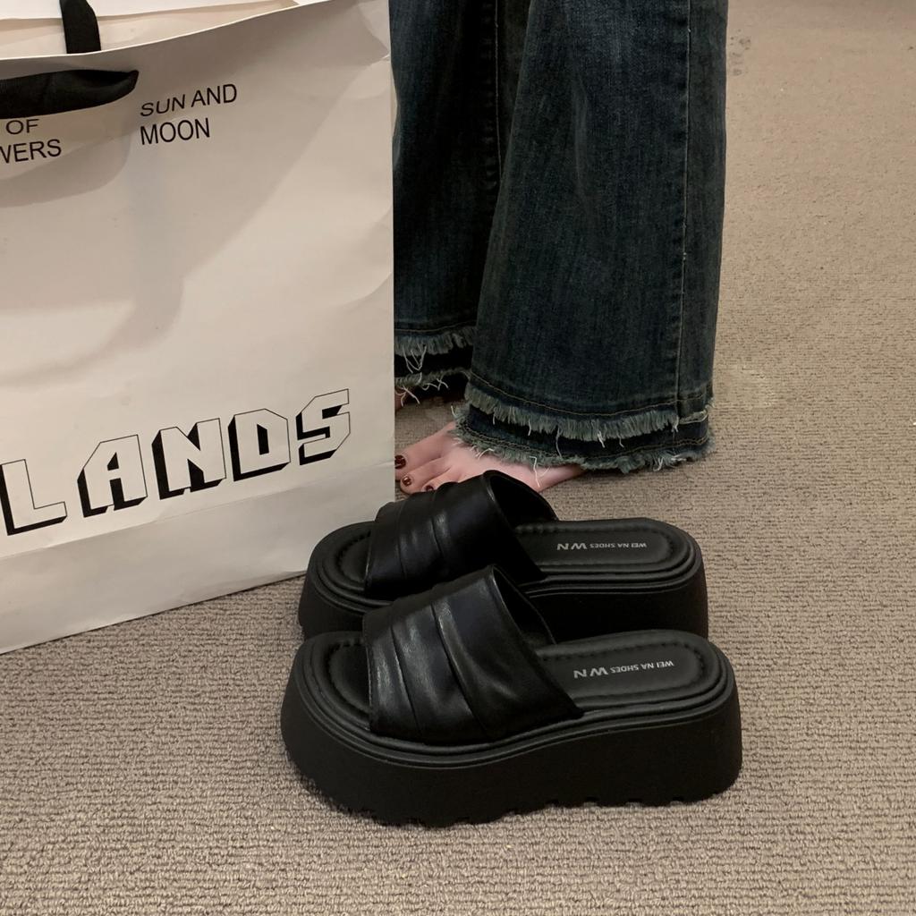 Крутые шлепанцы на толстой подошве для летней женской носки, новые, с юбкой, пляжные шлепанцы-одно слово, маленькие шлепанцы-маффины