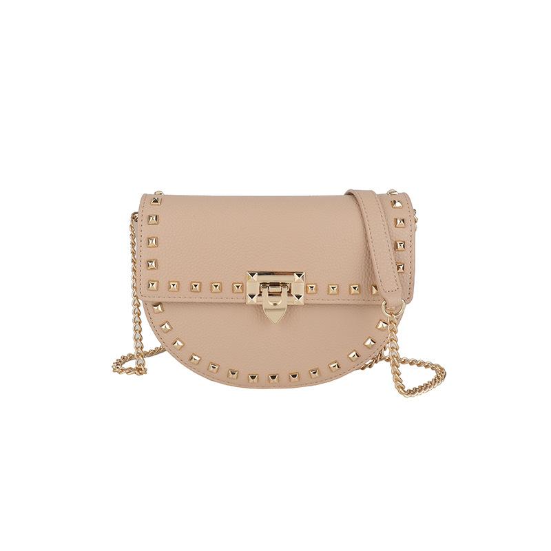 This Year's Popular Small Bag 2025 New Korean Version Fashion Rivet Shoulder Bag Women's Versatile Chain Saddle Bag Tide
