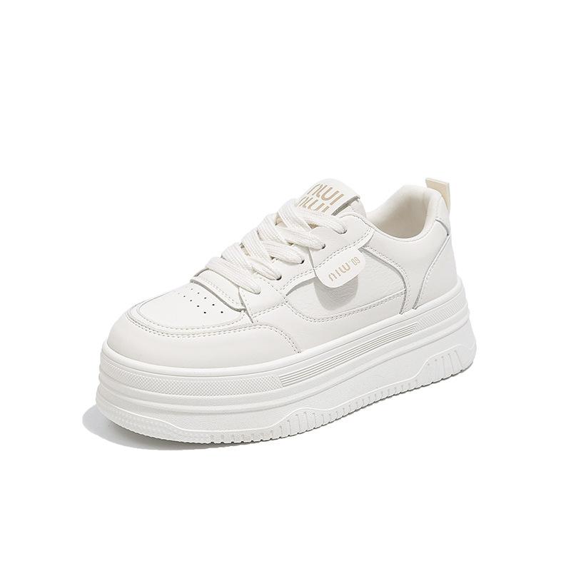 Маффины на толстой подошве маленькие белые туфли женские 2025 новые маленькие туфли для увеличения роста и похудения с круглым носком на шнуровке повседневные спортивные кеды