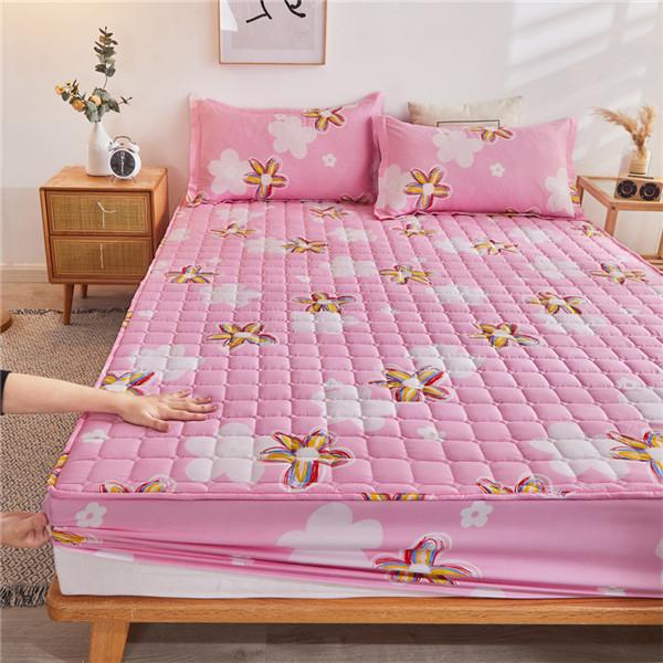 Quilted Mattress Cover Printing Non-slip Fitted Bed Sheet Dust Protection Cover Thicken Bedding Sheet Bedcloth No Pillowcases