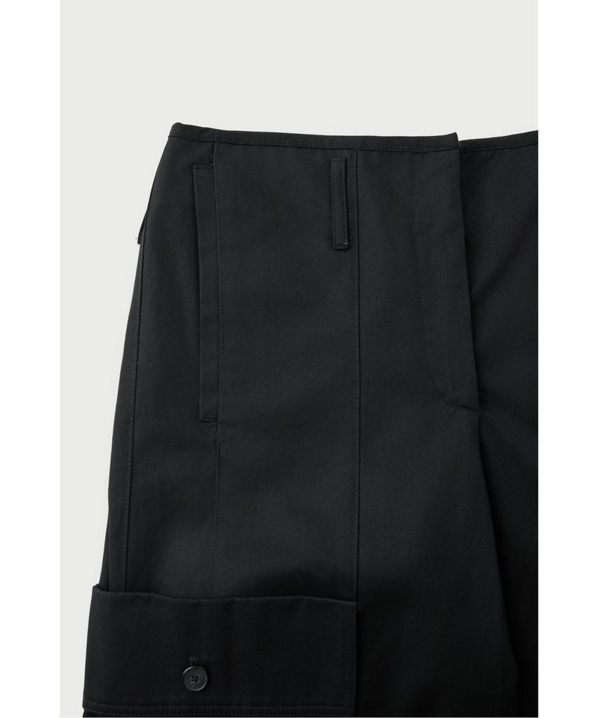 IROWOMEN Izyra Cargo Bermuda Shorts Iopom26101Bkx