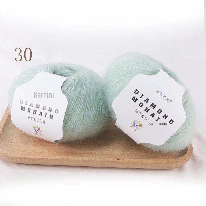 Пряжа Diamond Mohair Fine: Идеально подходит для шарфов, свитеров и вязаных изделий ручной работы.